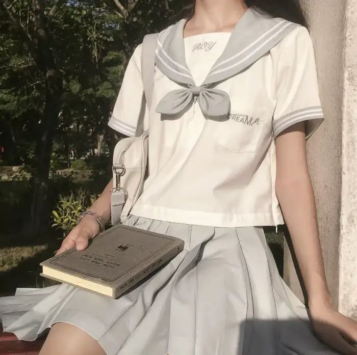 水手服 百合族